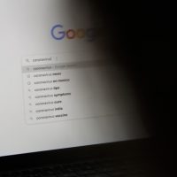 Cara Hapus Jejak Digital, Agar Tak Menyesal